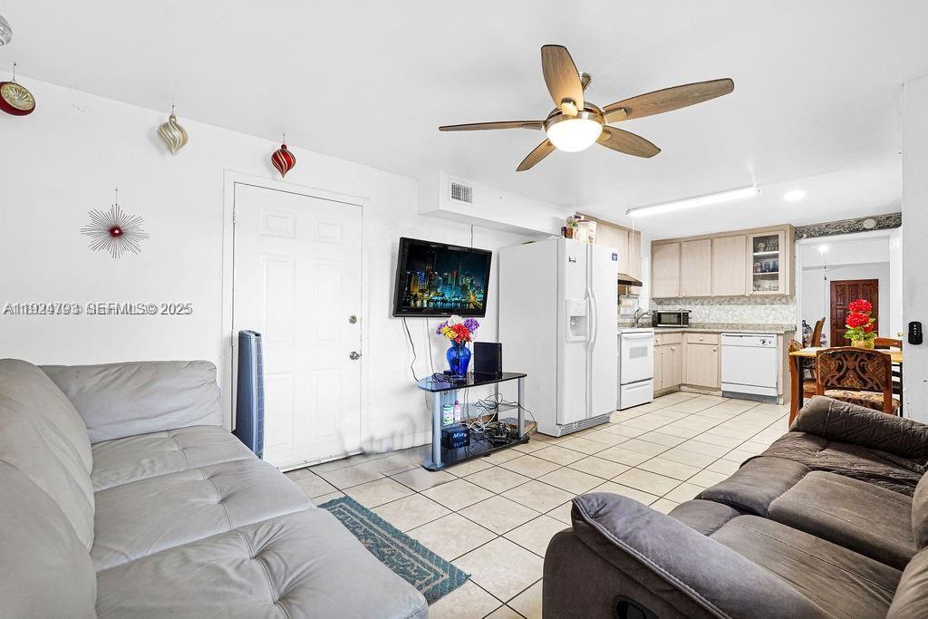 SUN-TAN VILLAGE SEC 4 - Residential