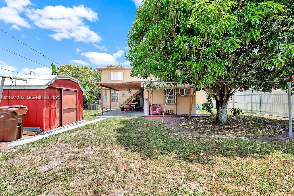 SUN-TAN VILLAGE SEC 4 - Residential