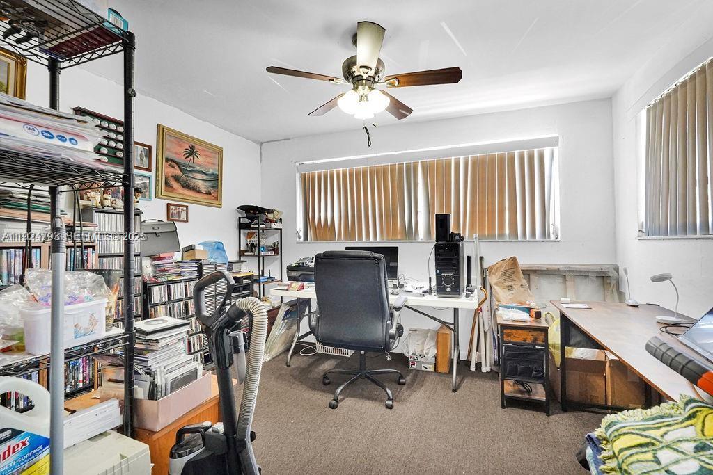 SUN-TAN VILLAGE SEC 4 - Residential