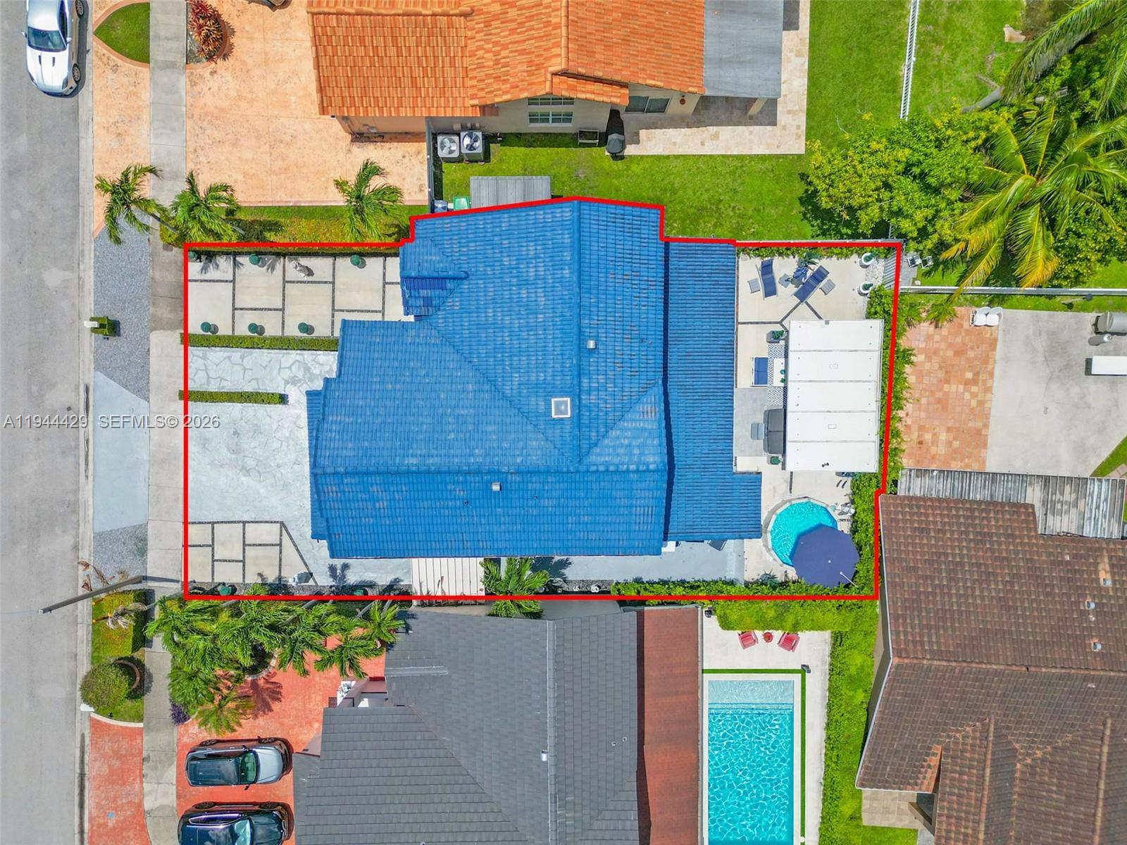 VENEZIA HOMES ESTATES IST - Residential