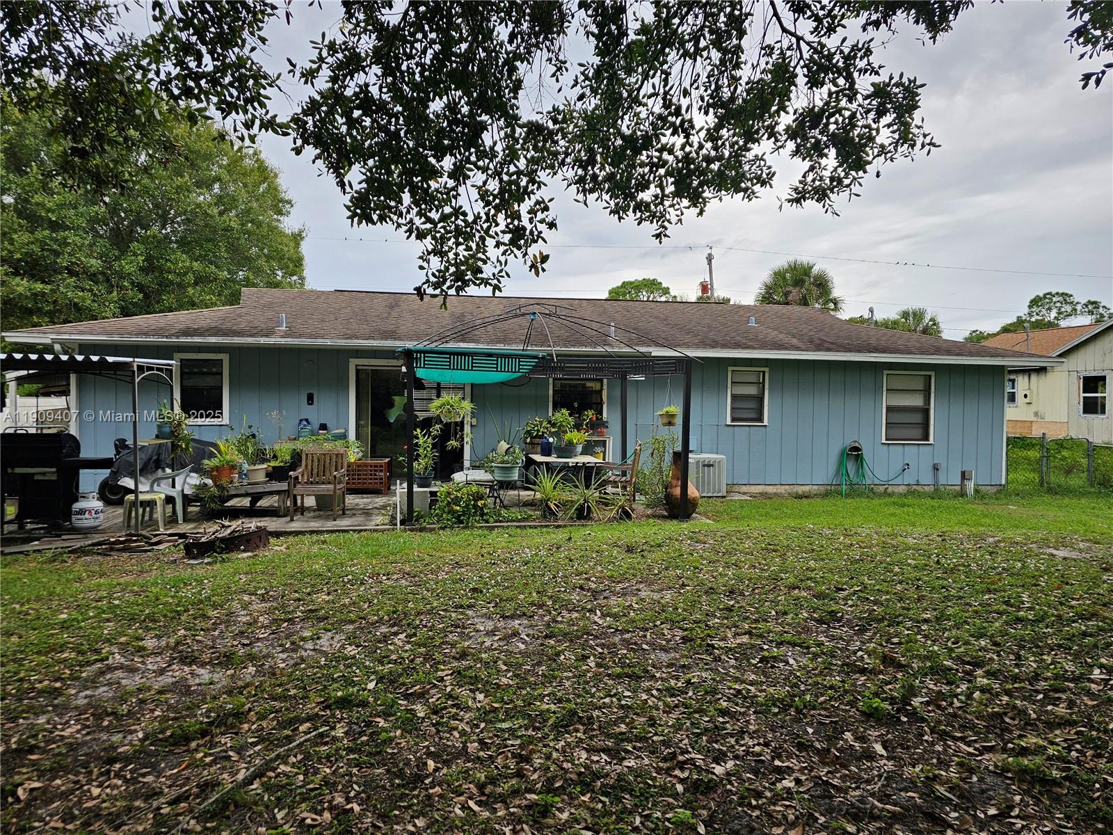 INDIAN RIVER ESTATES UNIT - Residential