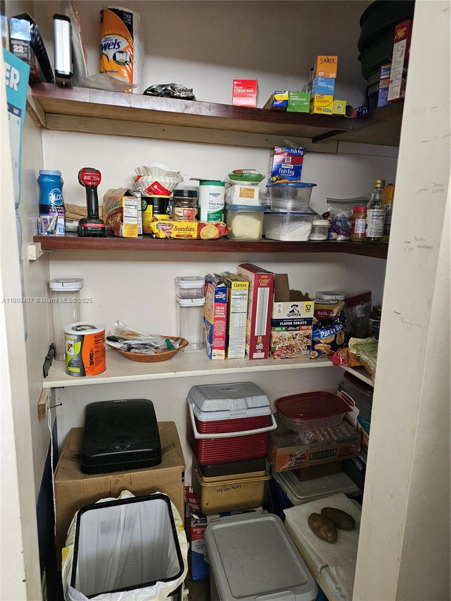 INDIAN RIVER ESTATES UNIT - Residential