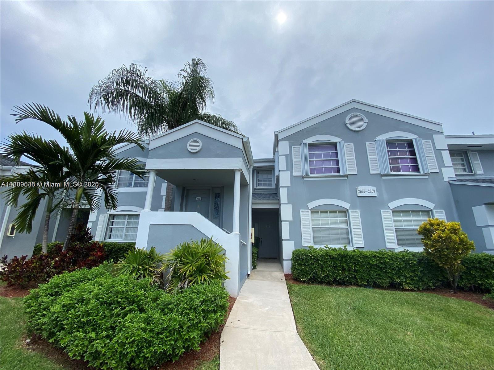 Rental Property at 2006 Se 27th Dr 203-A, Homestead, Miami-Dade County, Florida - Bedrooms: 2 
Bathrooms: 2  - $2,075 MO.