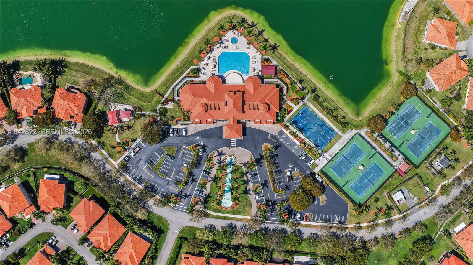 CUTLER CAY - Residential