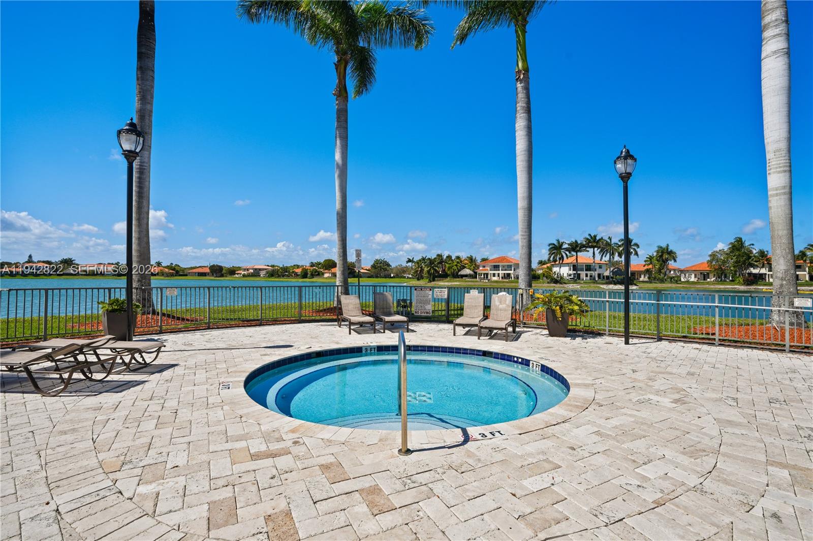 CUTLER CAY - Residential