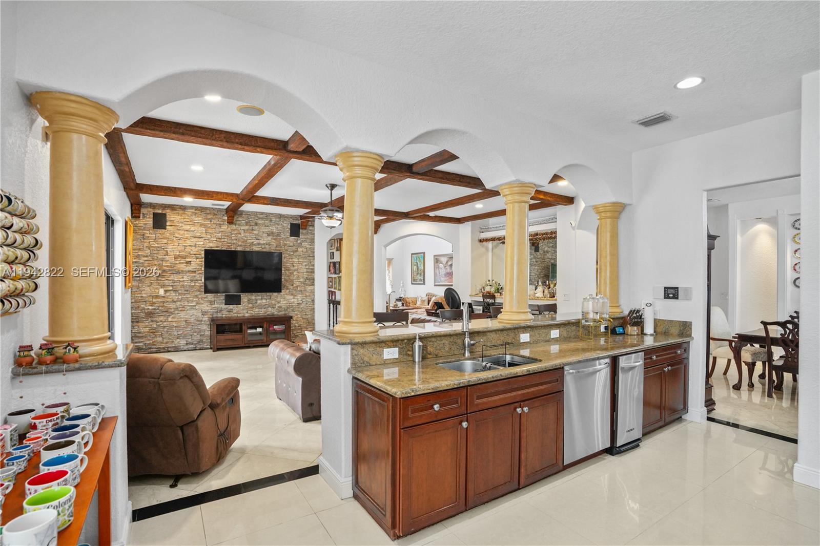 CUTLER CAY - Residential