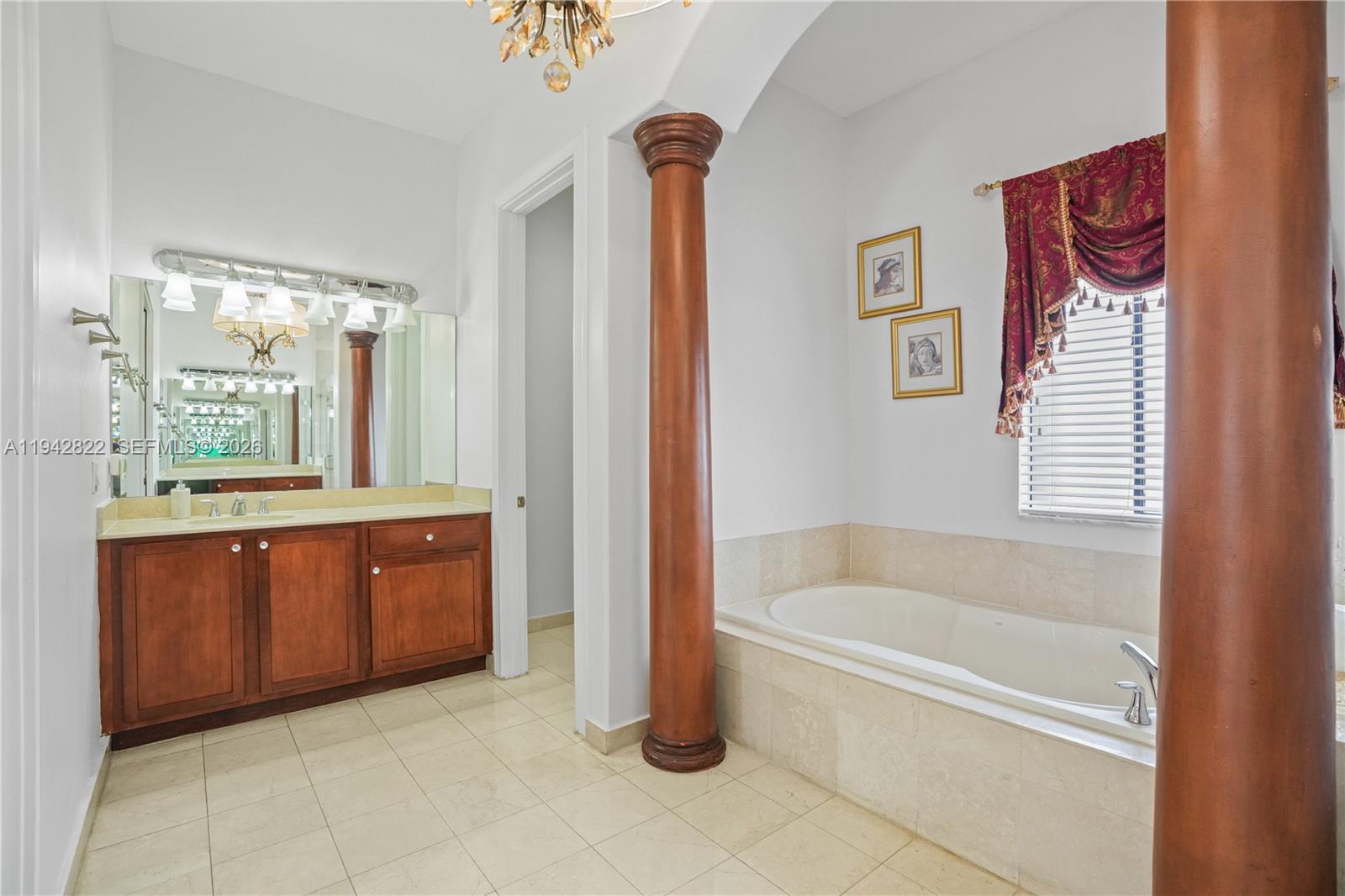 CUTLER CAY - Residential