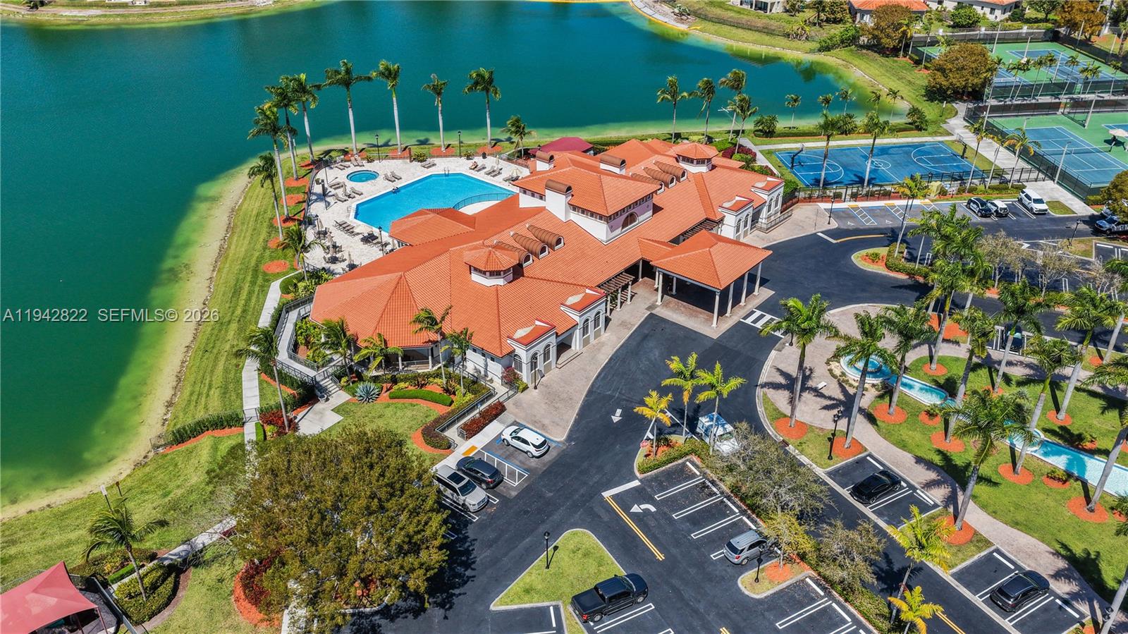 CUTLER CAY - Residential