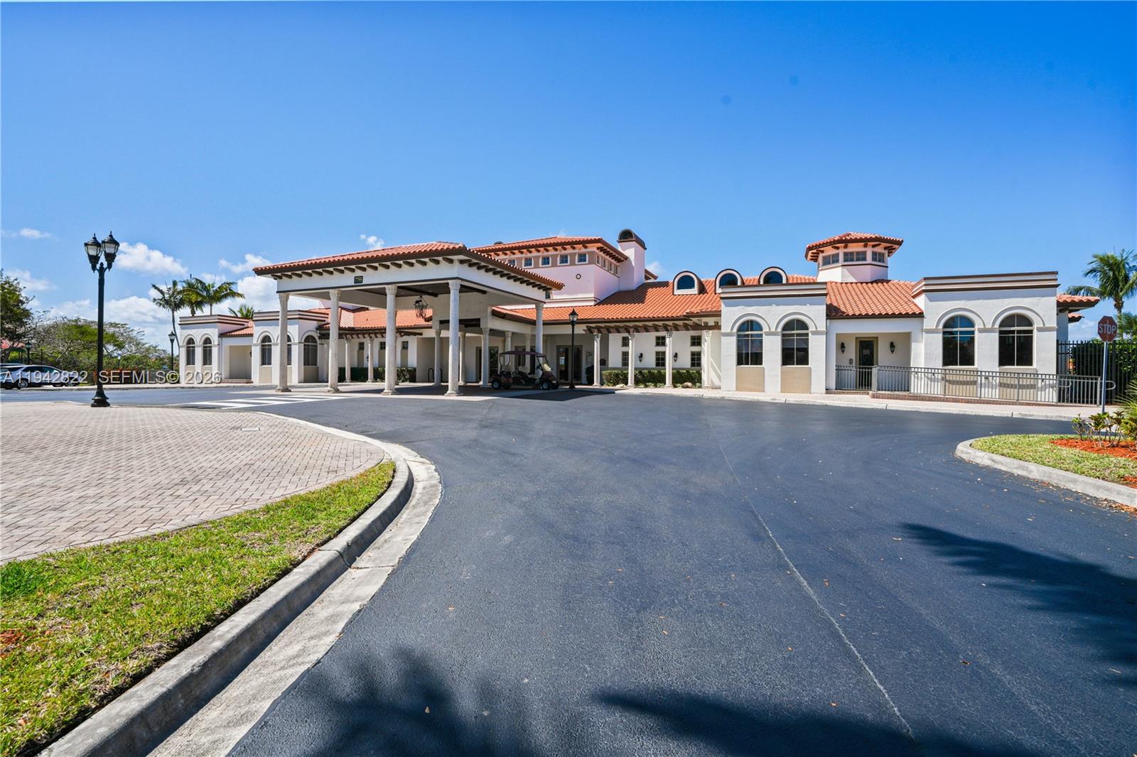 CUTLER CAY - Residential