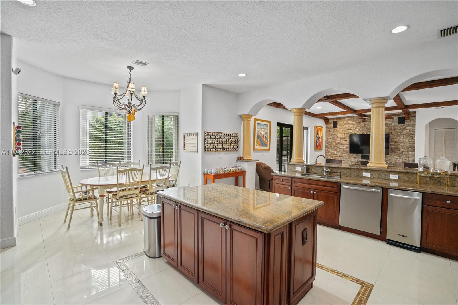 CUTLER CAY - Residential