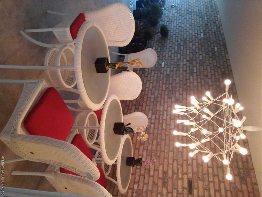 2/2 CONDO ON FIRST FLOOR WITH MAGNIFICENT GOLF VIEW. BOTH BATHROOMS HAVE BEEN RENOVATED. STAINLESS STEEL APPLIANCES IN THE KITCHEN.A/C IS NEW-LESS THAN A YEAR OLD. THE BUILDING WAS JUST PAINTED THIS YEAR. CONDO IS PARTIALLY FURNISHED WITH MASTERBEDROOM SET.