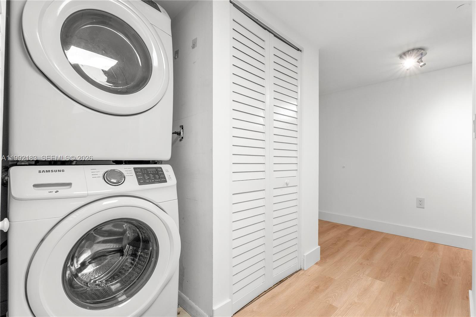 SKYLINE ON BRICKELL CONDO - Residential