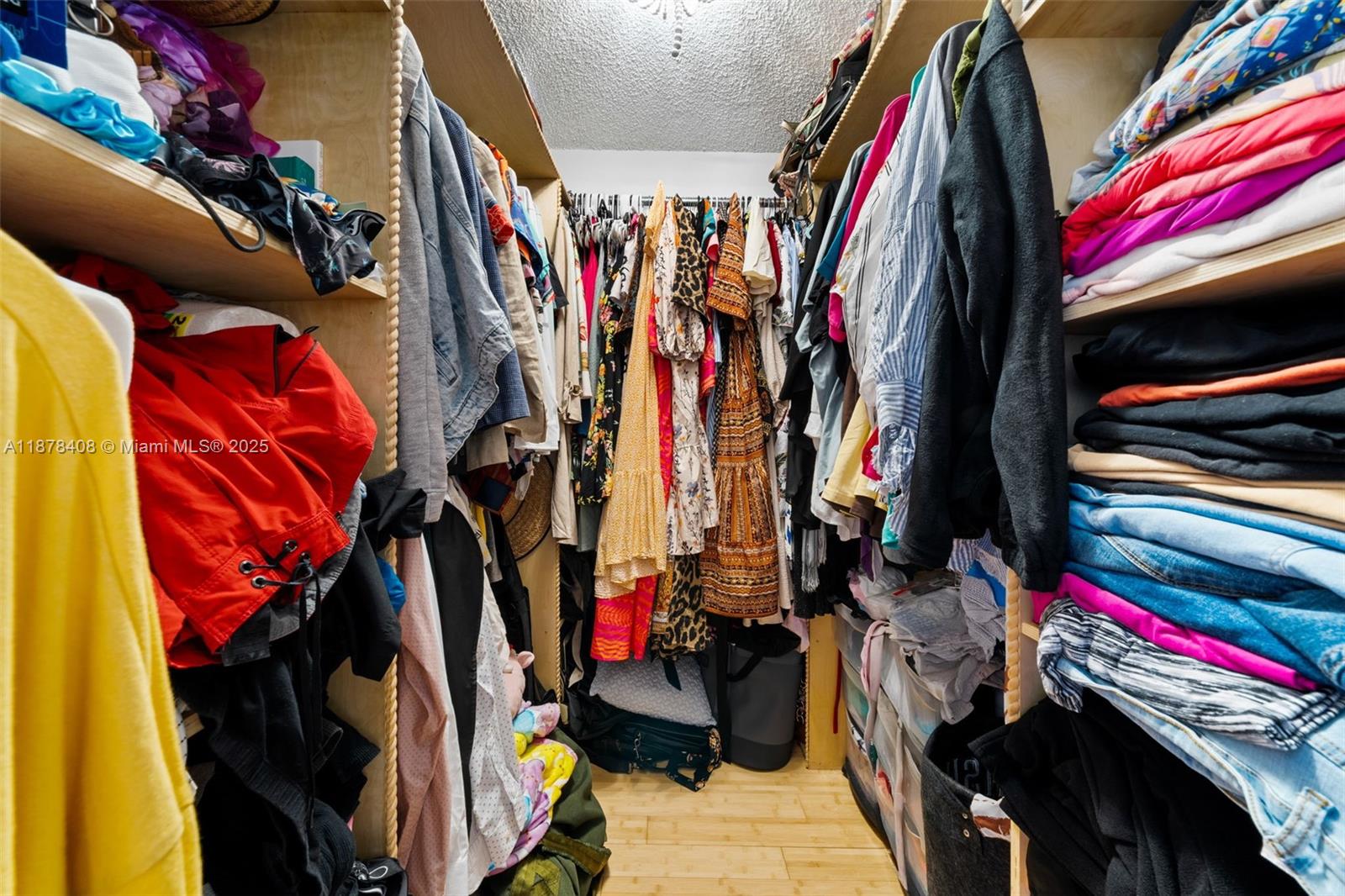 EDEN POINT NORTH CONDO - Residential