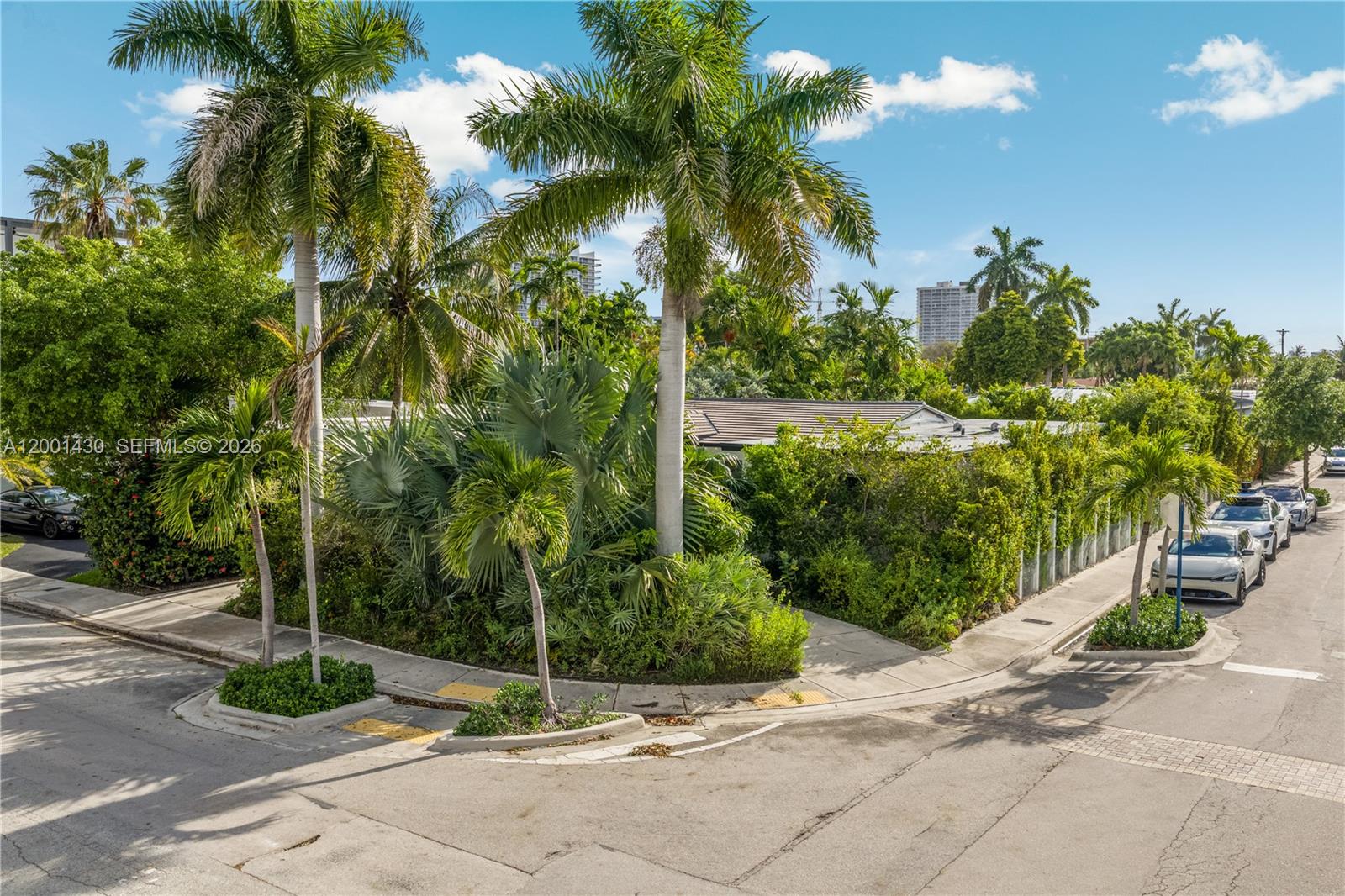 TREASURE PLAZA - Residential