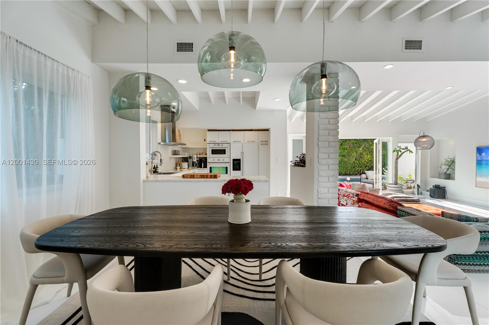 TREASURE PLAZA - Residential