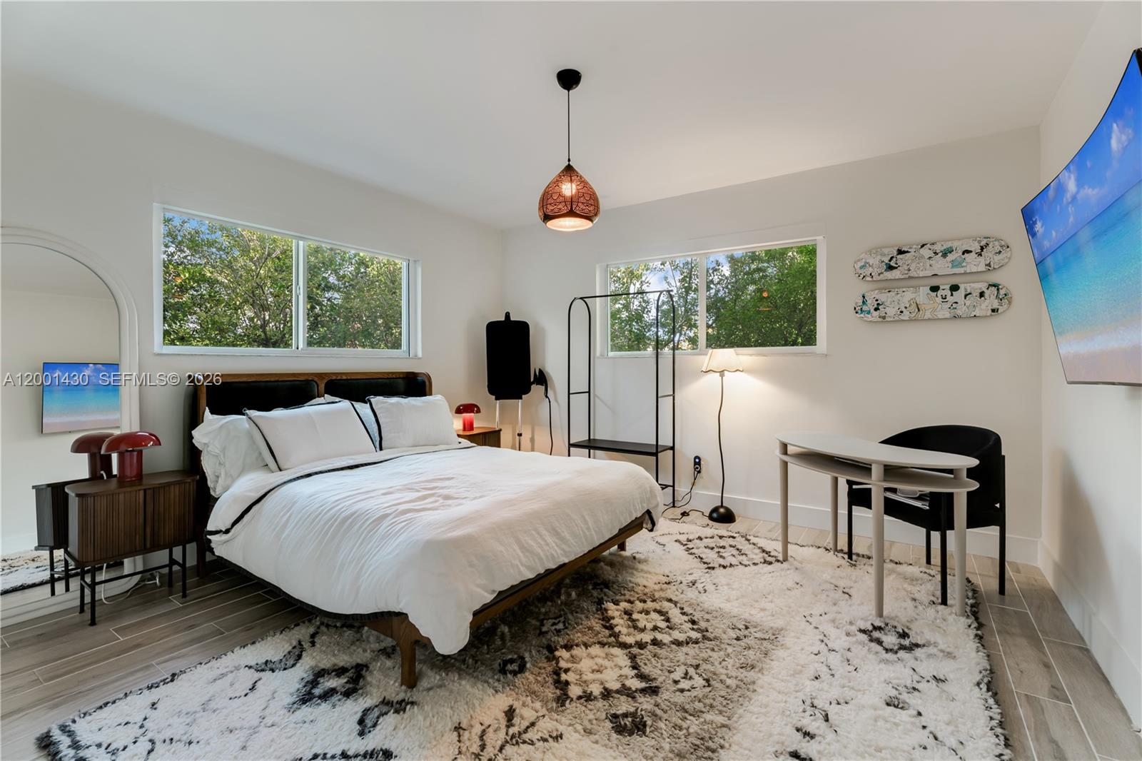 TREASURE PLAZA - Residential