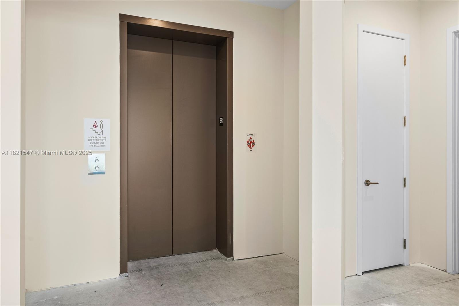 GIRALDA PLACE CONDO - Residential