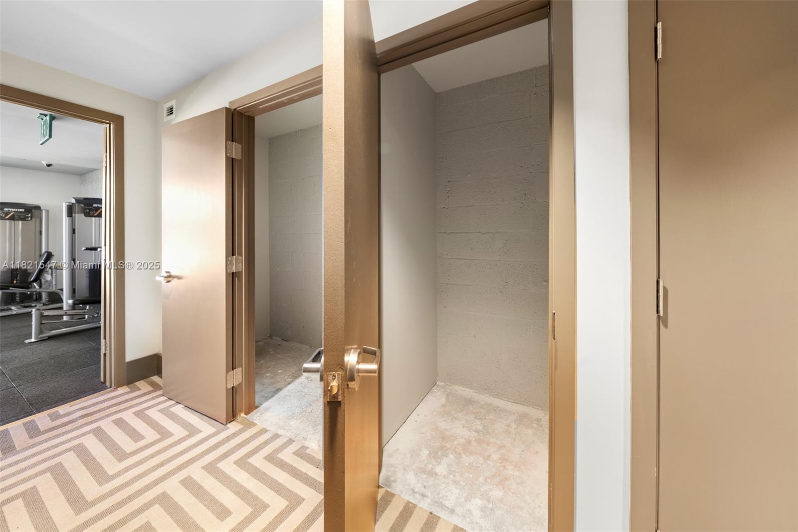 GIRALDA PLACE CONDO - Residential