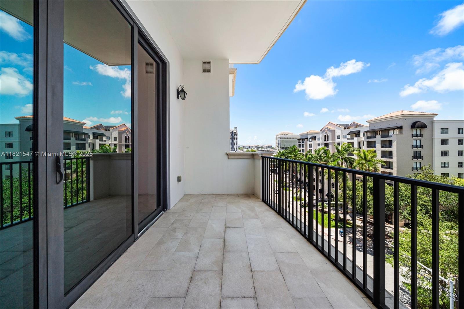 GIRALDA PLACE CONDO - Residential