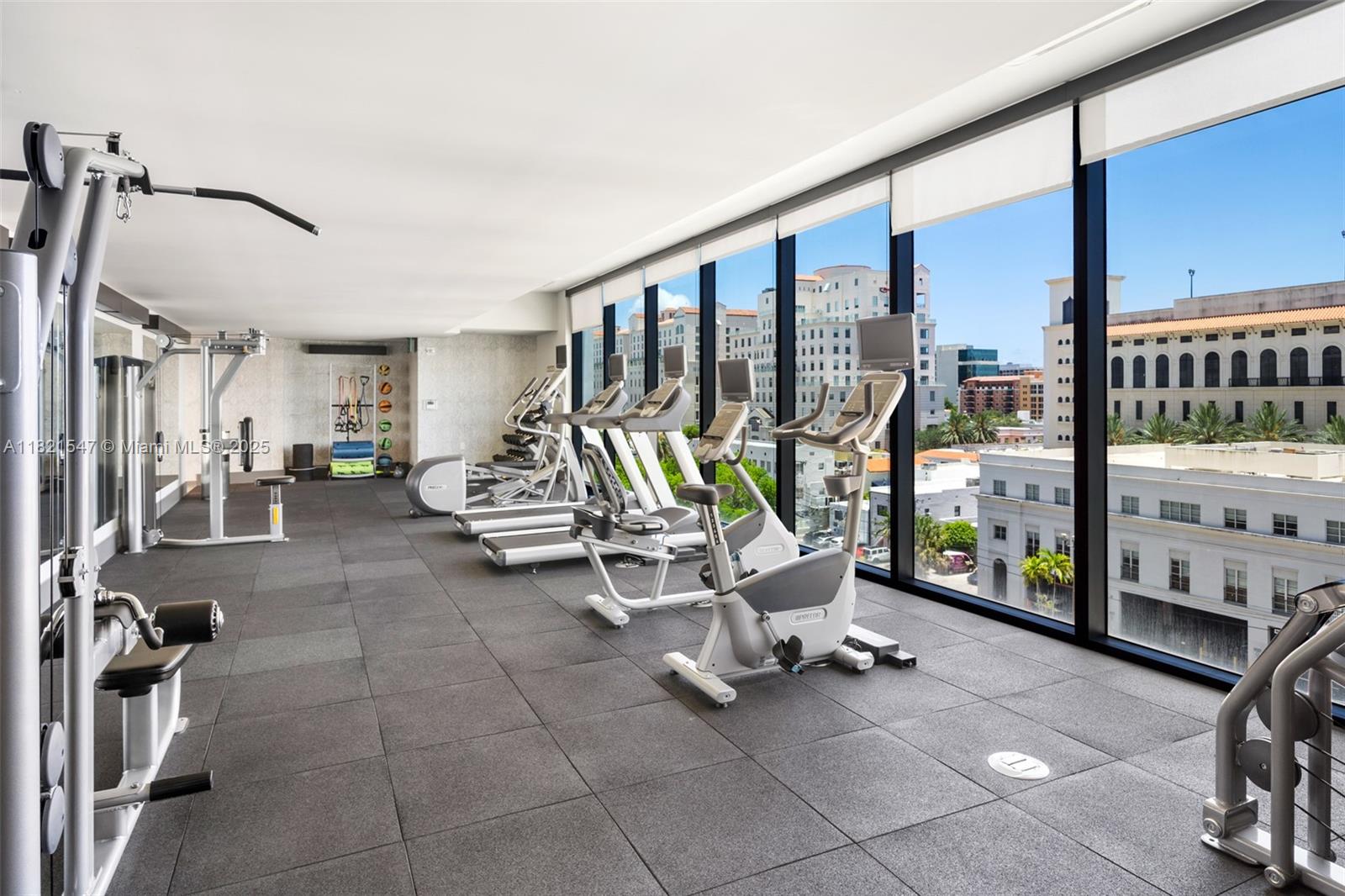 GIRALDA PLACE CONDO - Residential