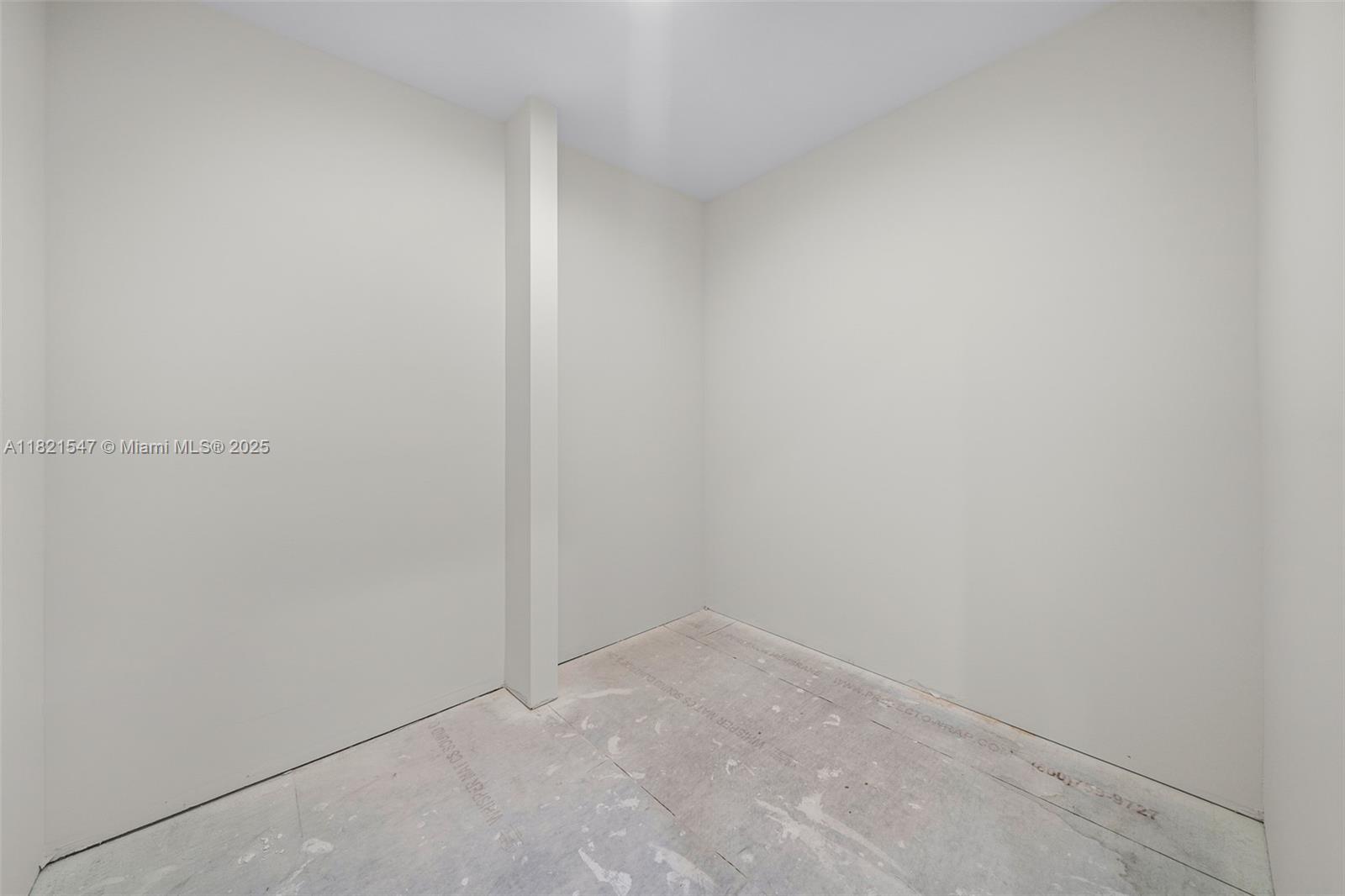 GIRALDA PLACE CONDO - Residential