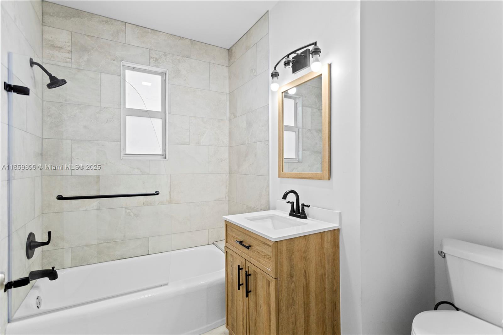 BISCAYNE GARDENS SEC E PA - Residential