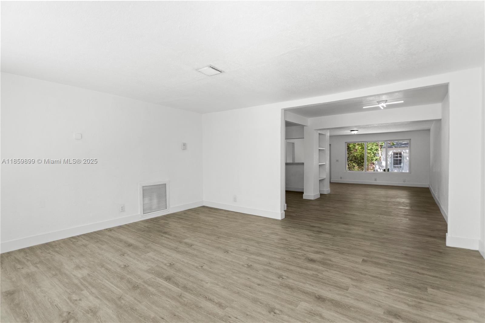 BISCAYNE GARDENS SEC E PA - Residential