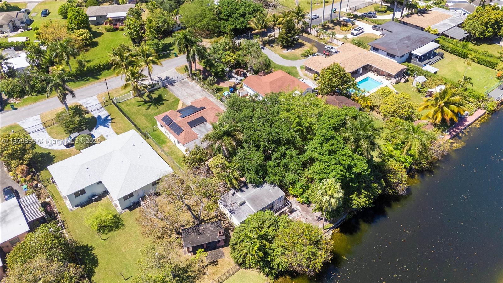 BISCAYNE GARDENS SEC E PA - Residential