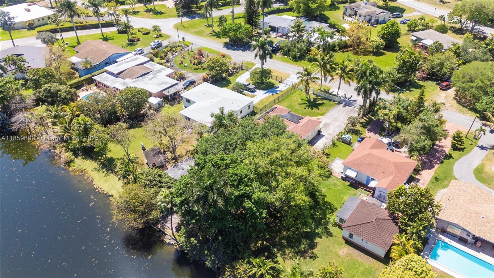 BISCAYNE GARDENS SEC E PA - Residential