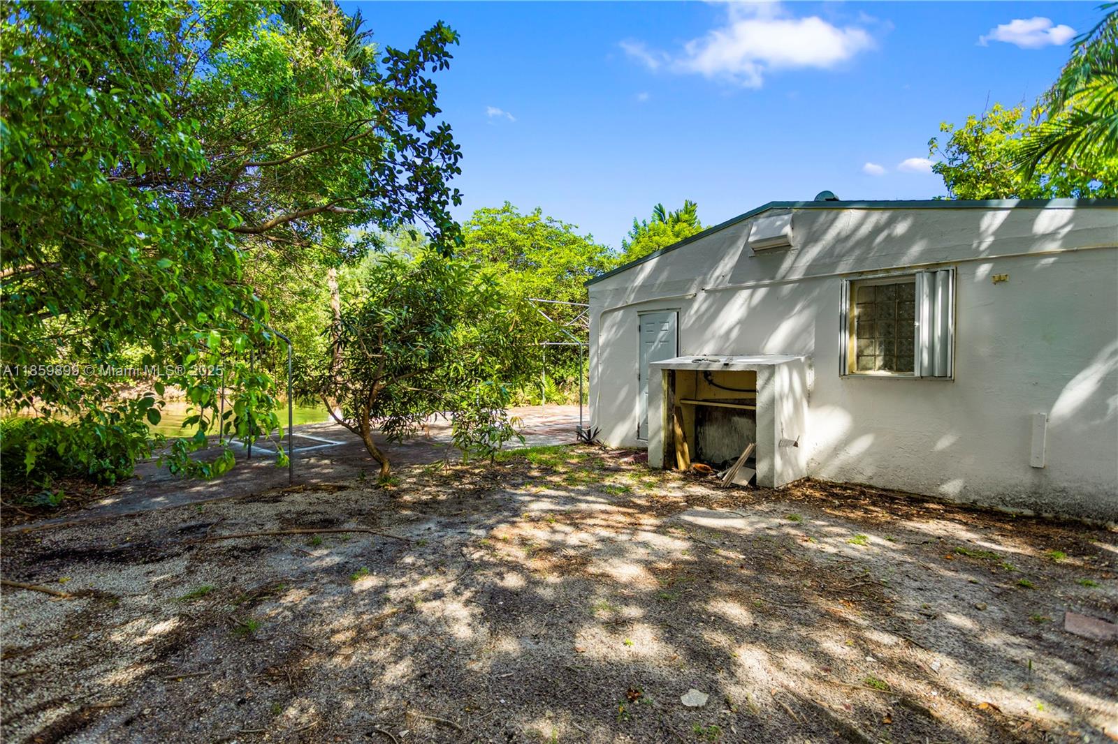 BISCAYNE GARDENS SEC E PA - Residential