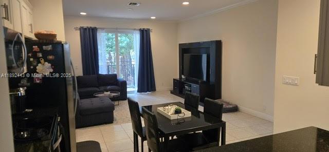 OAKTON PRESERVE - Residential