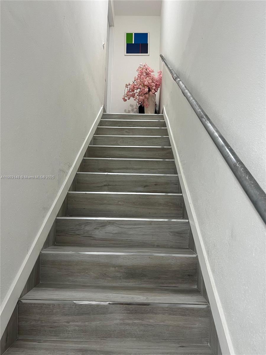 PARADISE GARDENS - Residential