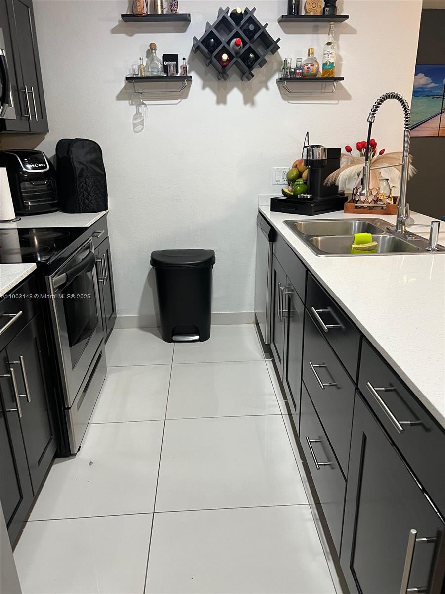 PARADISE GARDENS - Residential