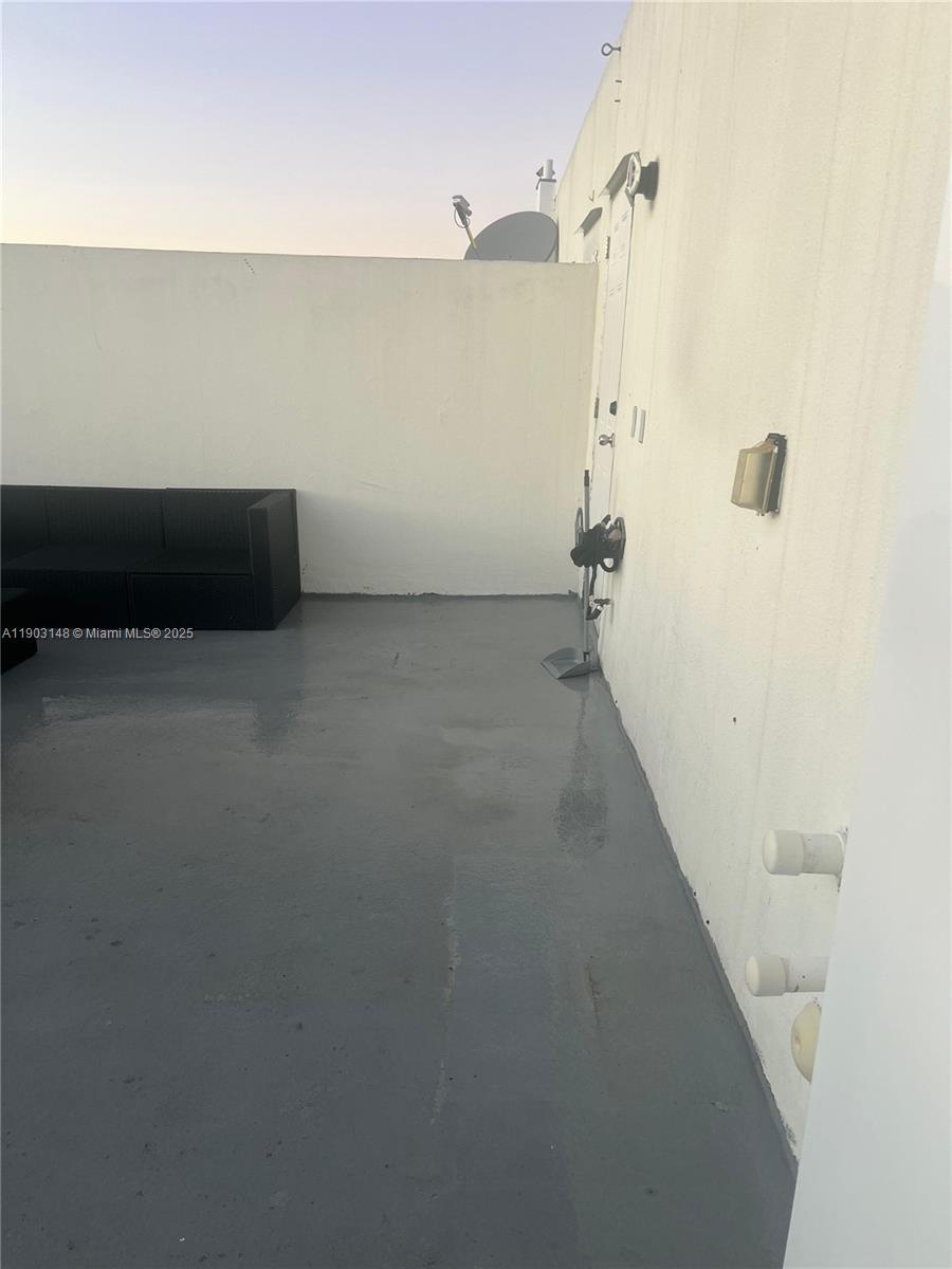 PARADISE GARDENS - Residential