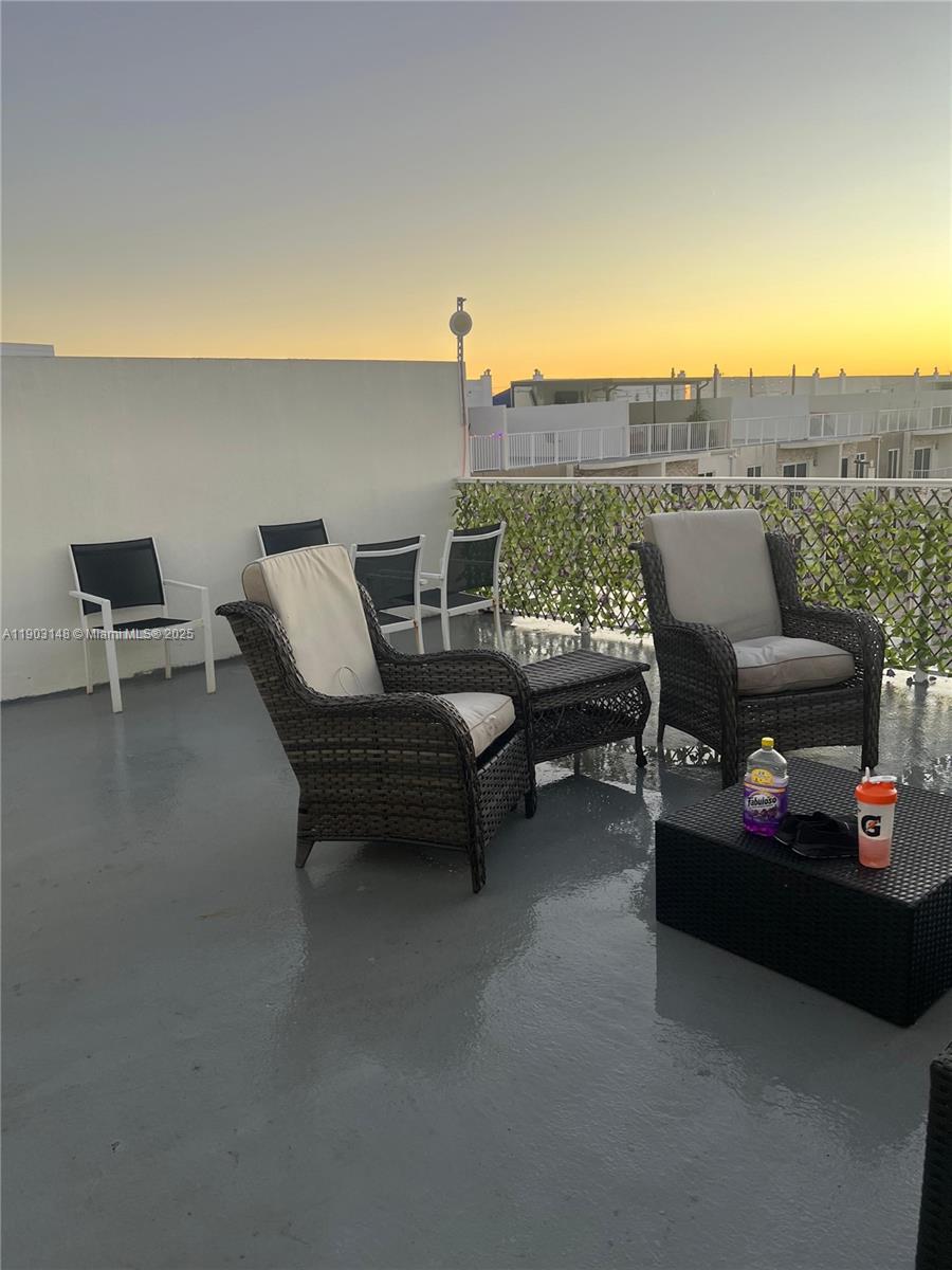 PARADISE GARDENS - Residential