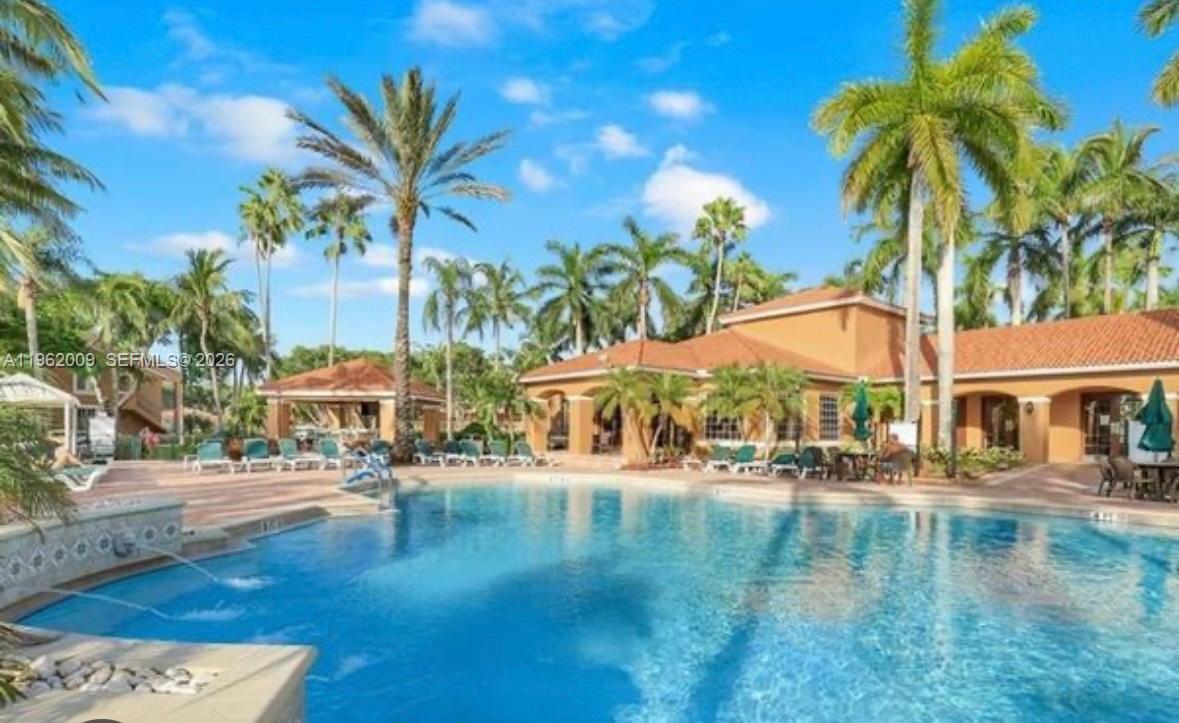 THE ENCLAVE AT NAPLES - Residential