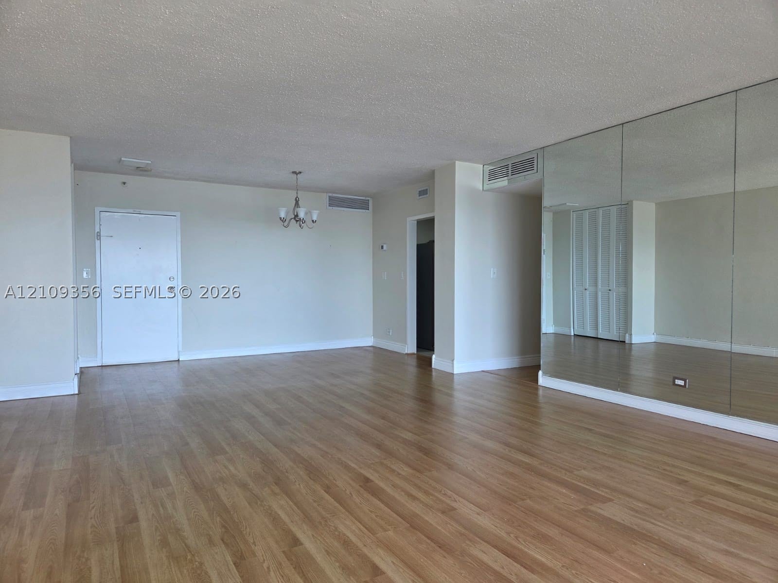 2451 Brickell Ave 18U