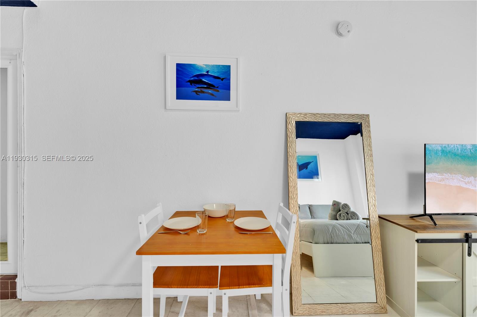 THE MANTELL CONDO - Residential