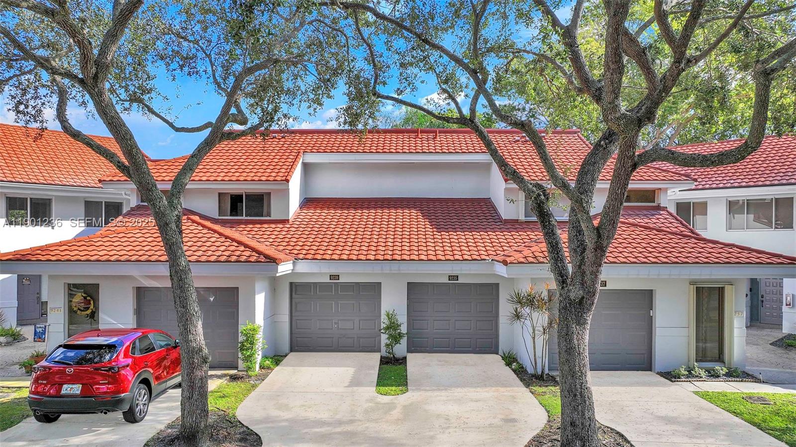 PARC COURT CONDO - Residential