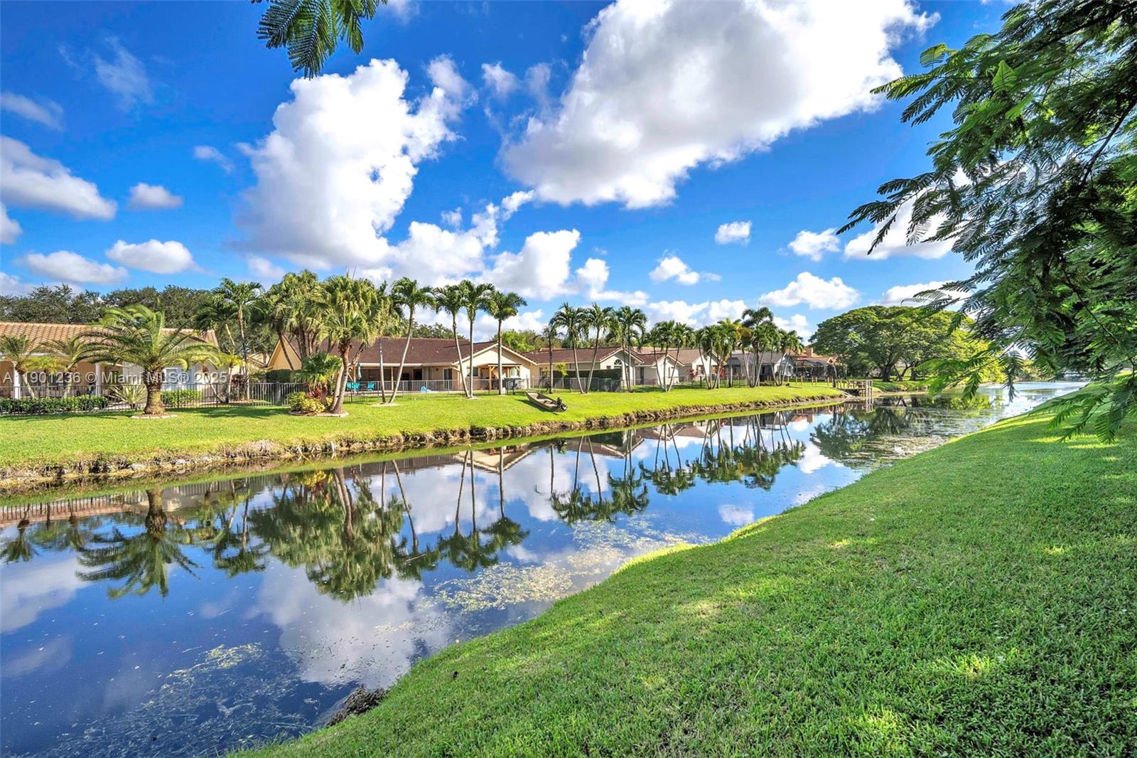 PARC COURT CONDO - Residential