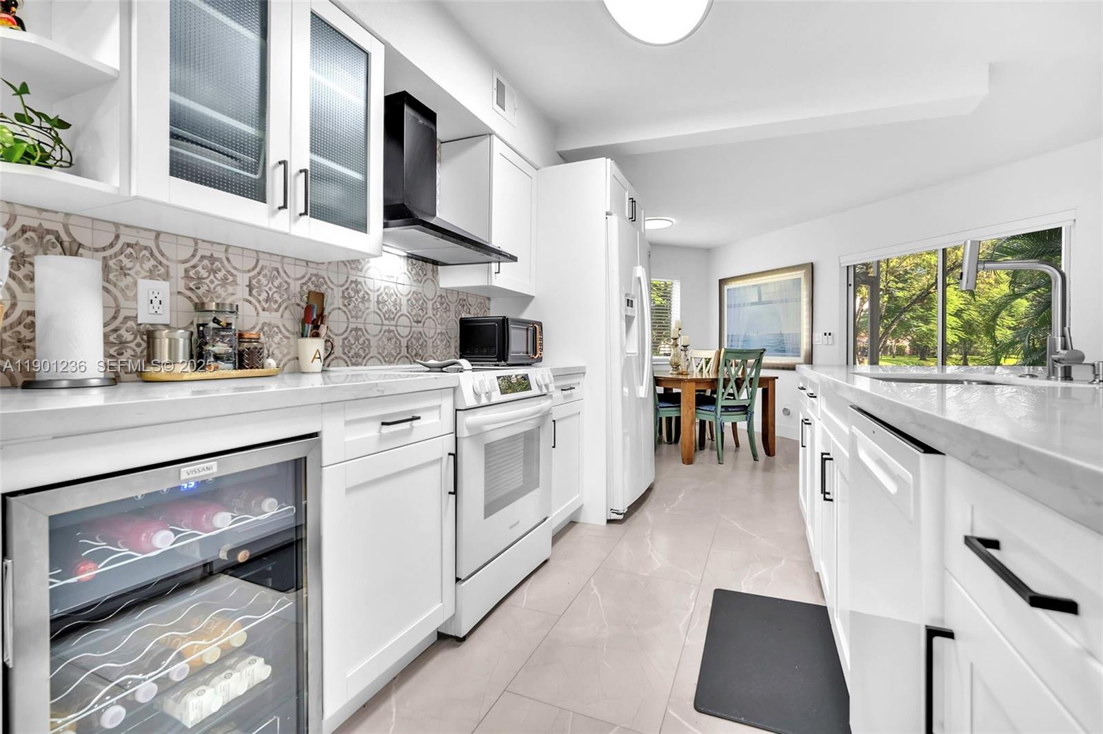 PARC COURT CONDO - Residential