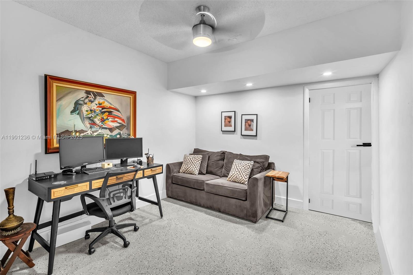 PARC COURT CONDO - Residential