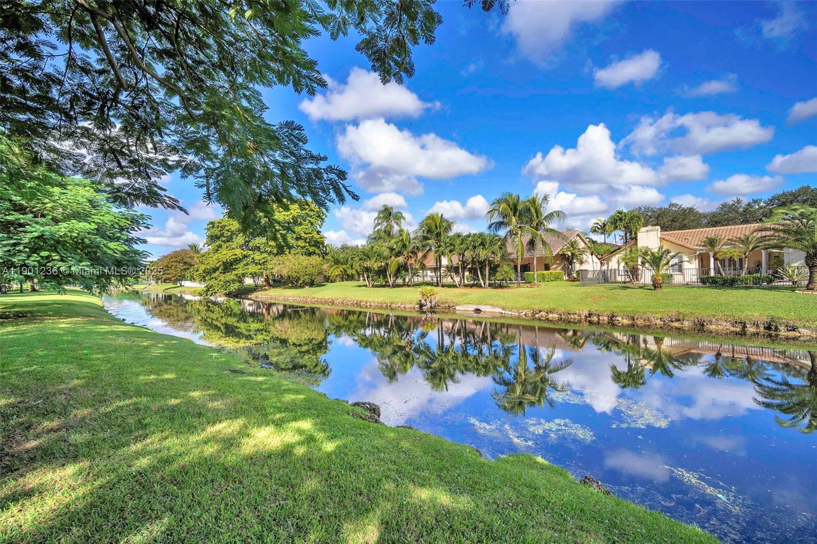 PARC COURT CONDO - Residential