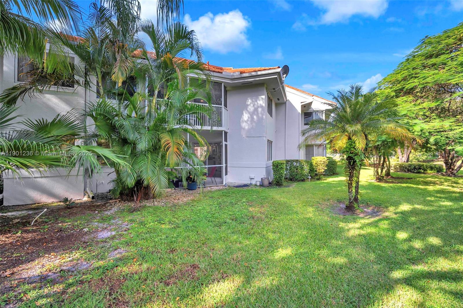 PARC COURT CONDO - Residential