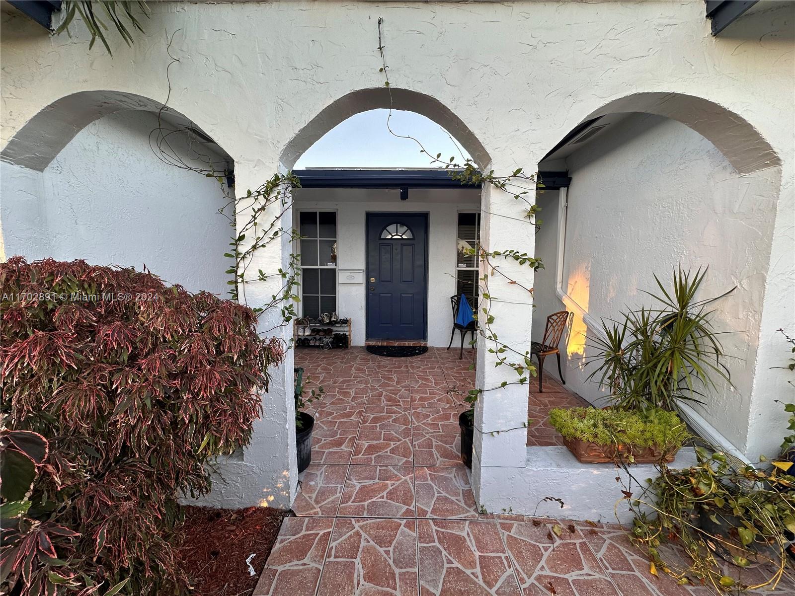 8371 Sunset Strip