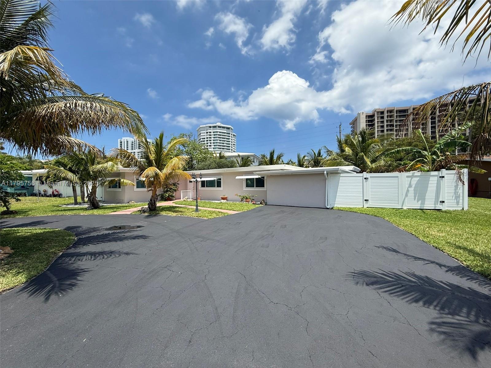 1760 Bel Air Ave