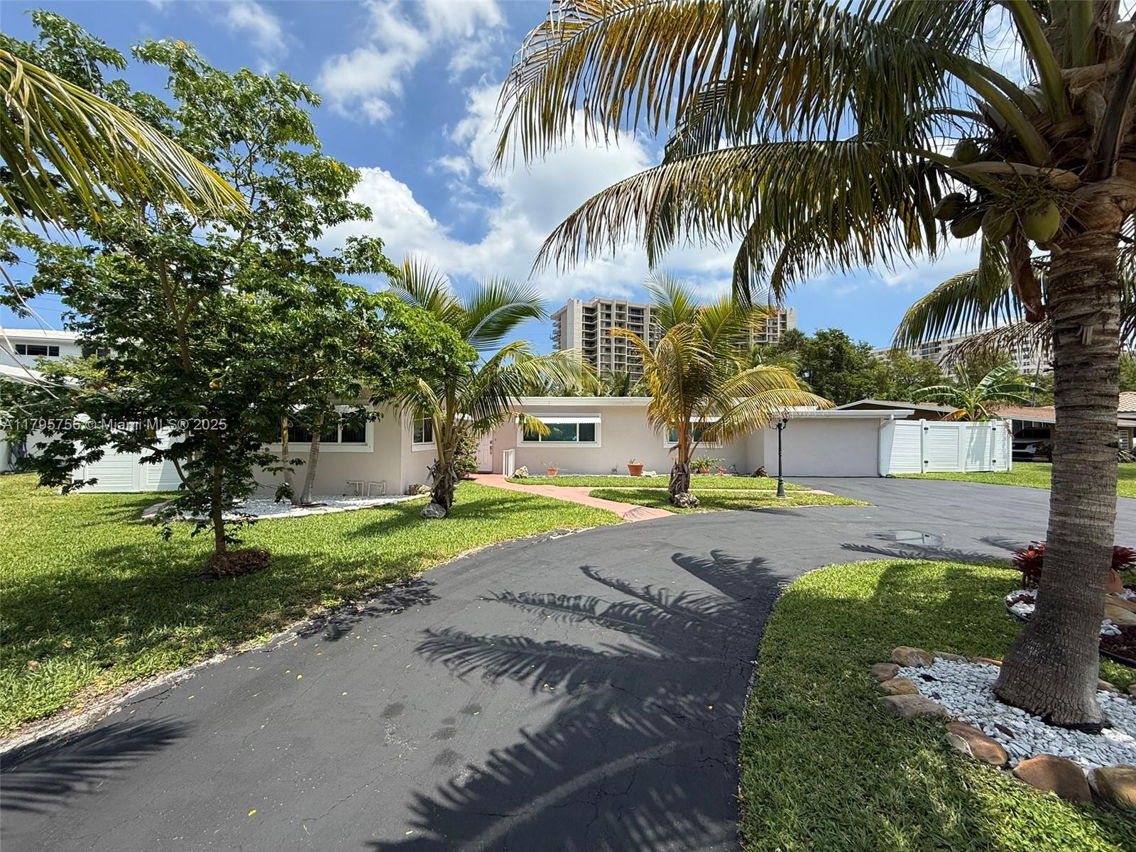 1760 Bel Air Ave