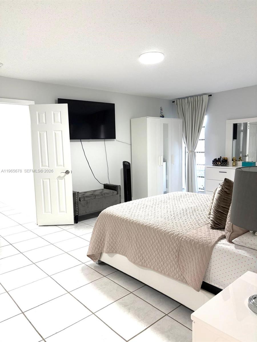 SEVILLA GARDENS SEC 1 - Residential