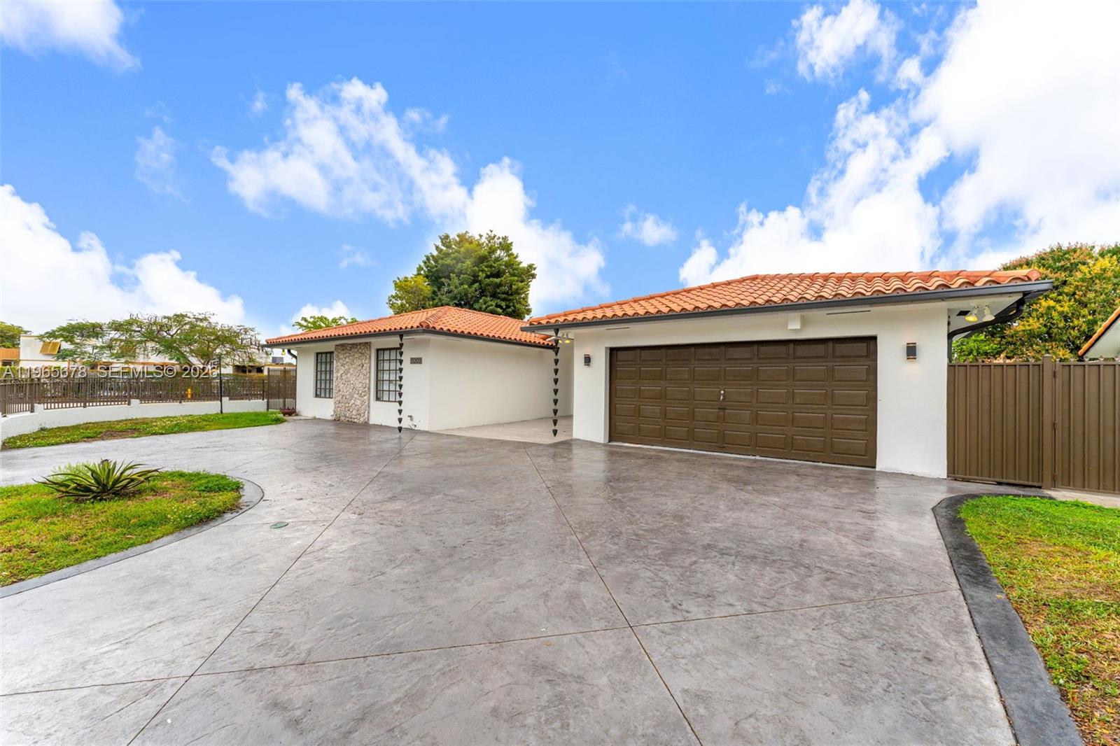 SEVILLA GARDENS SEC 1 - Residential