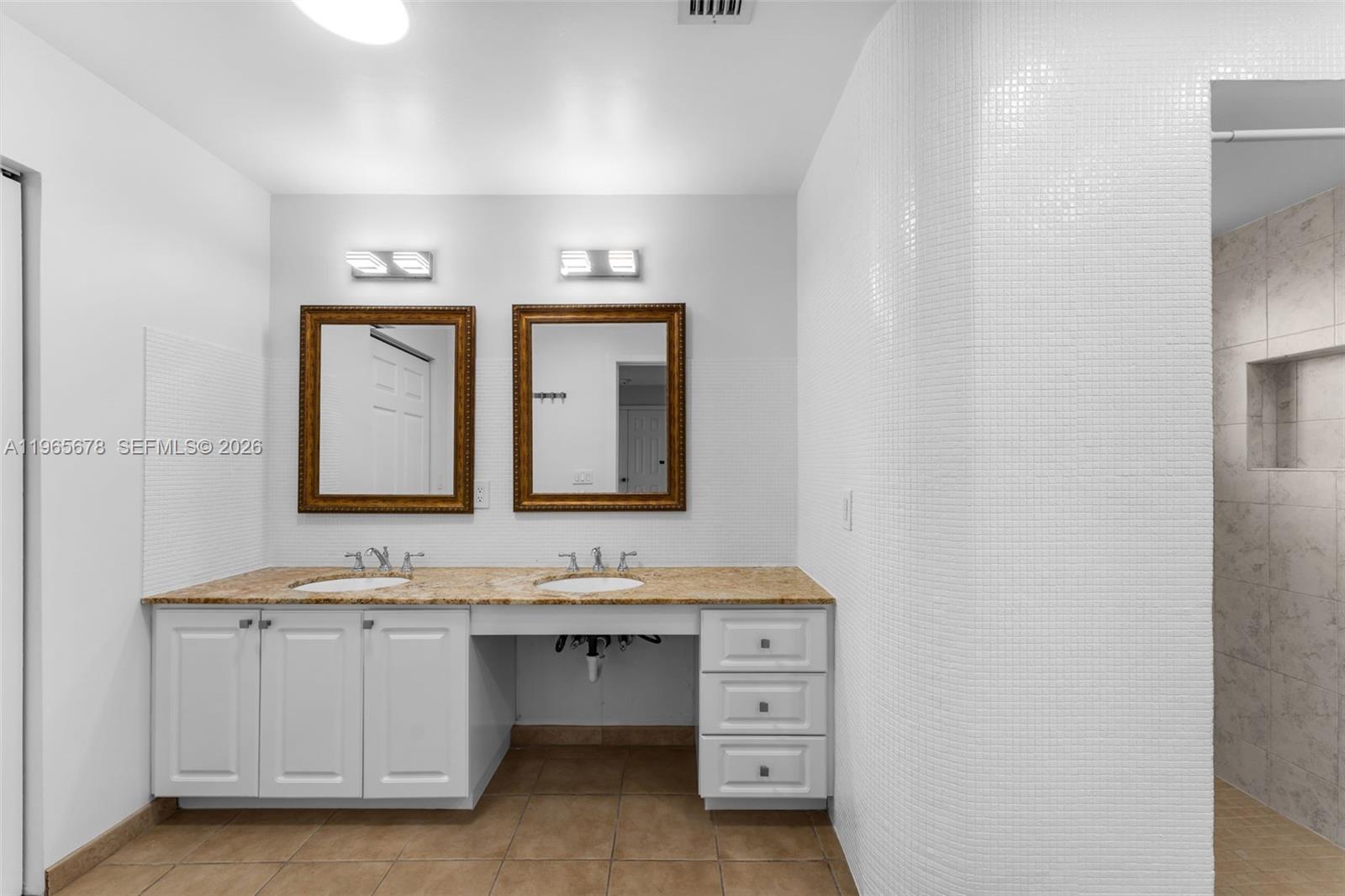 SEVILLA GARDENS SEC 1 - Residential